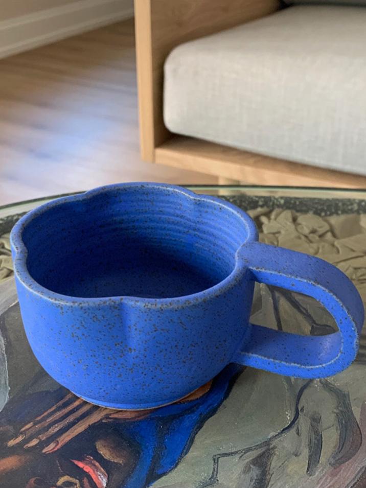 Flower Low Mug in Blue Speckle