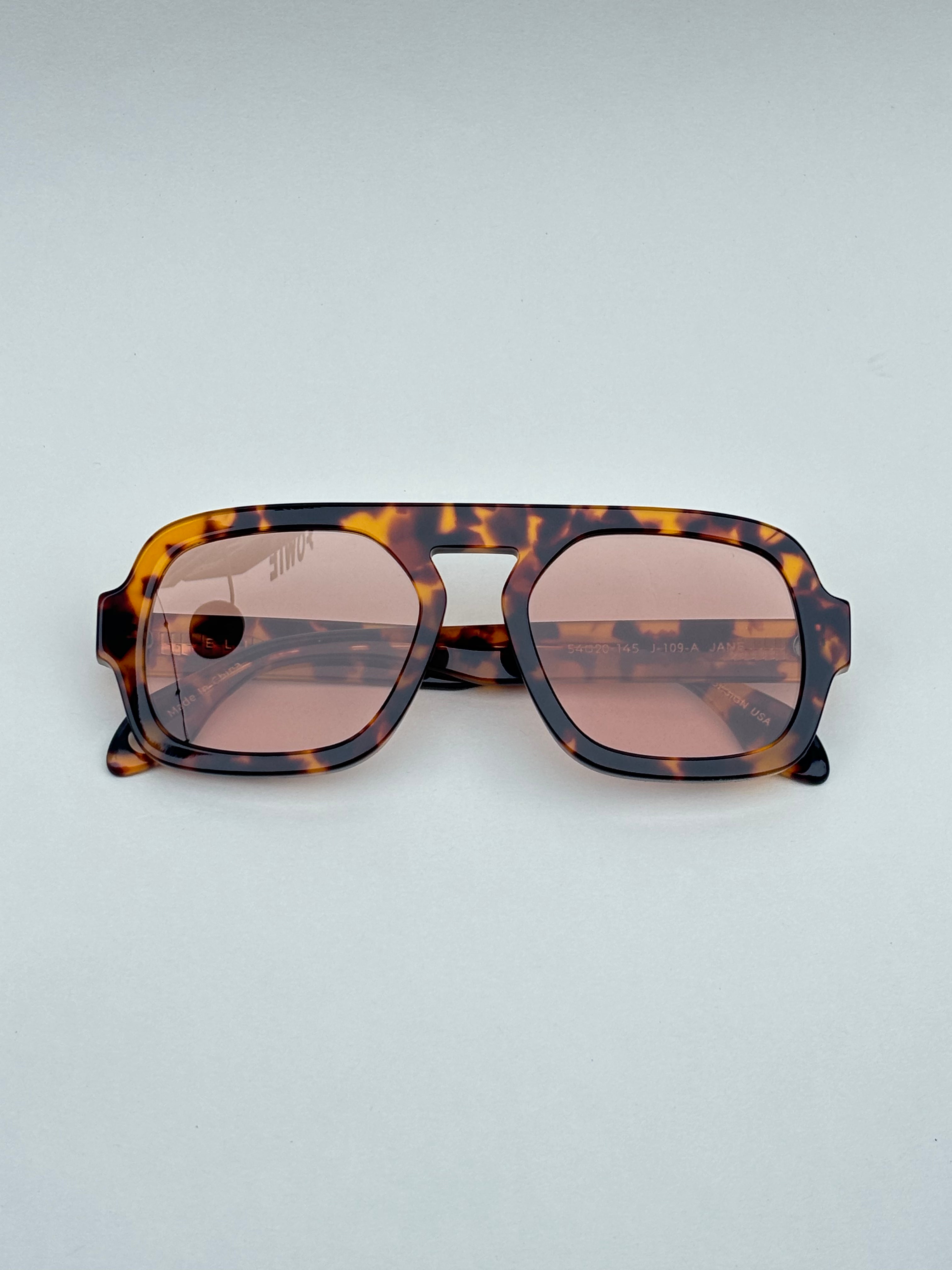 Jane in Brown Tortoise with Maroon Lens