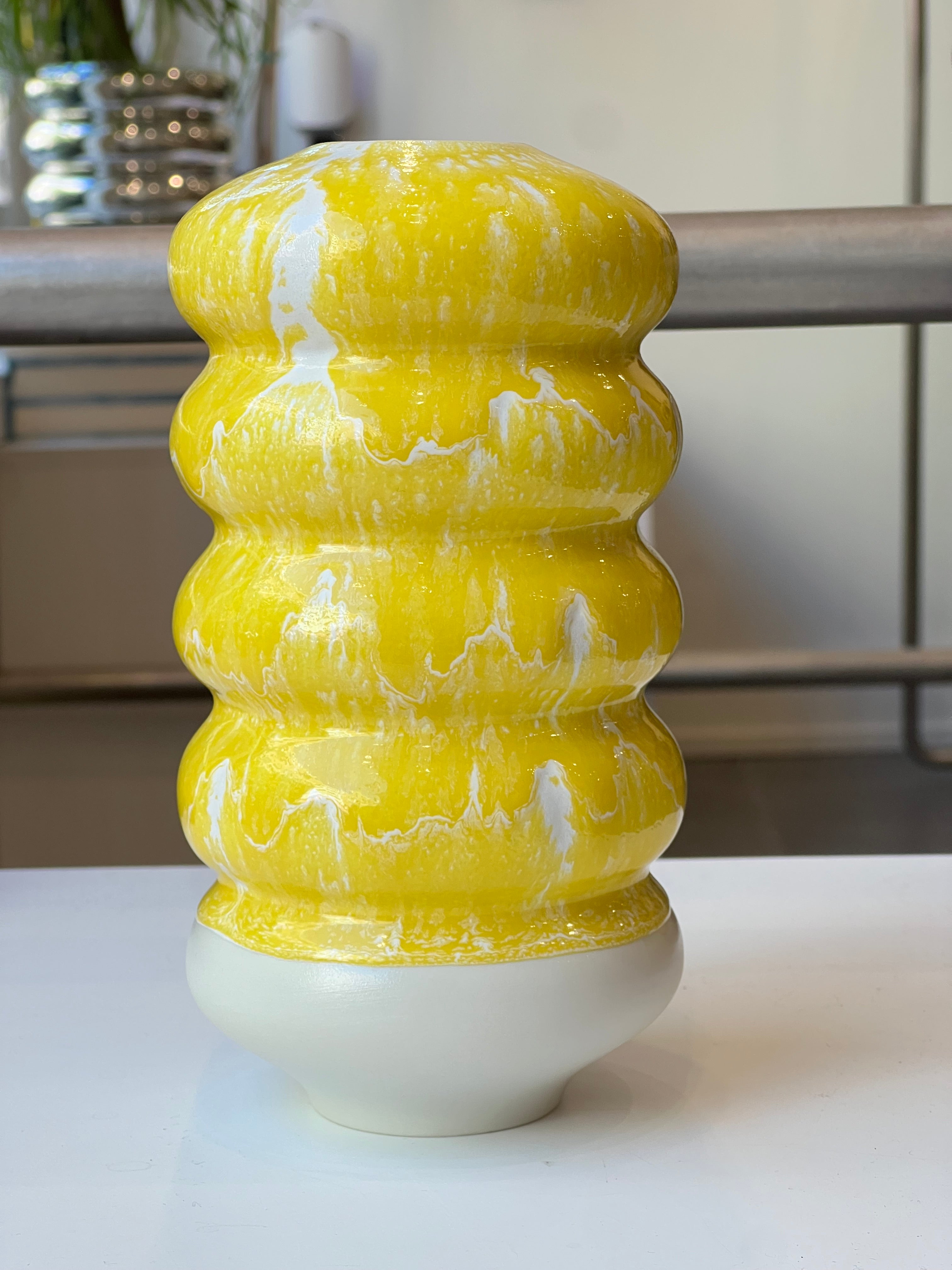 Large Hana Kiku Vase