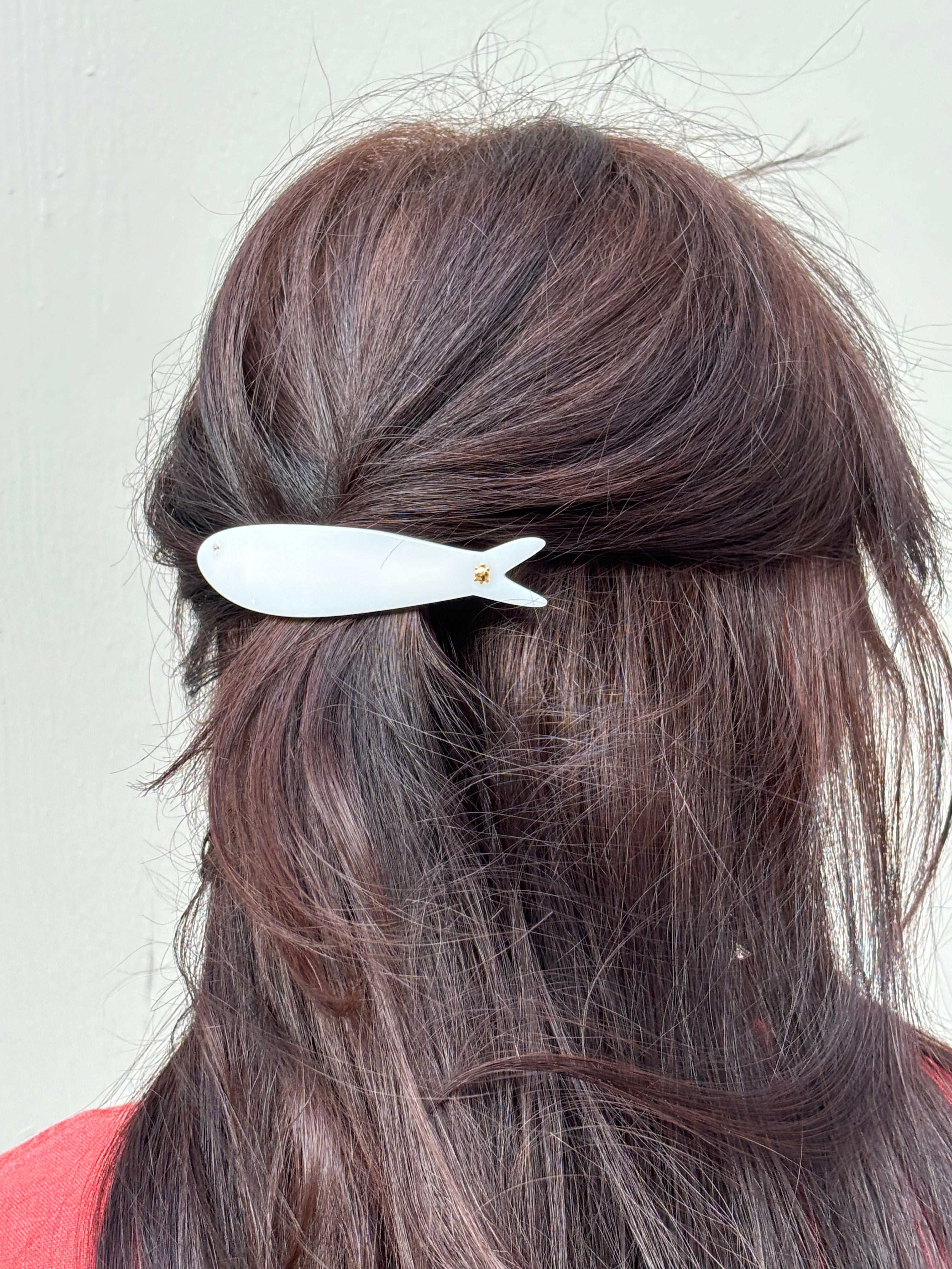 Milk Herring Barrette