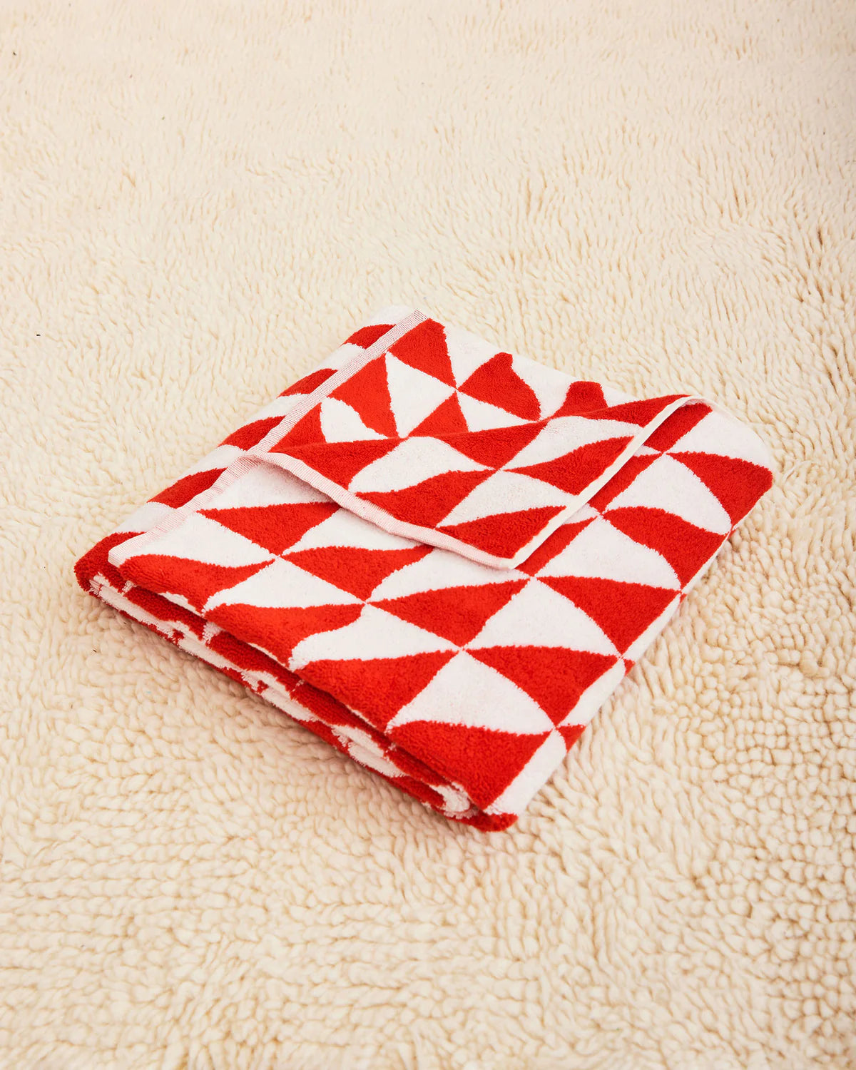 Bath Towel in Sail Pattern