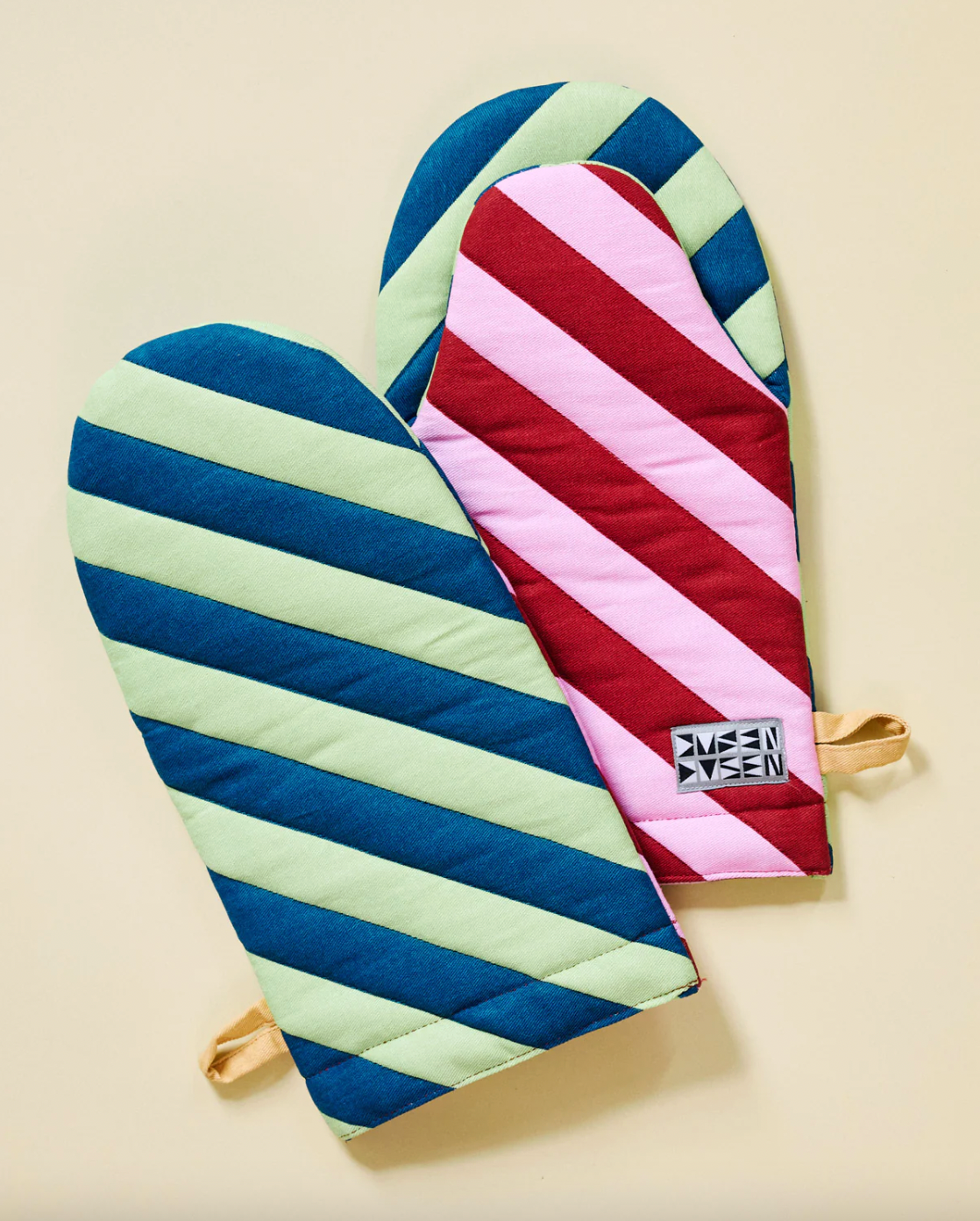 Dusen Dusen Oven Mitt in Brioche