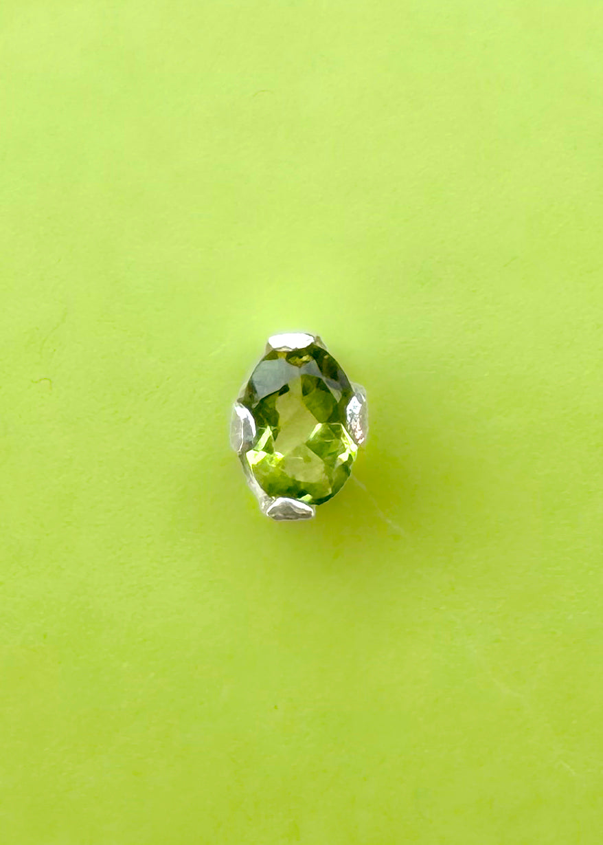 Leaf Stud